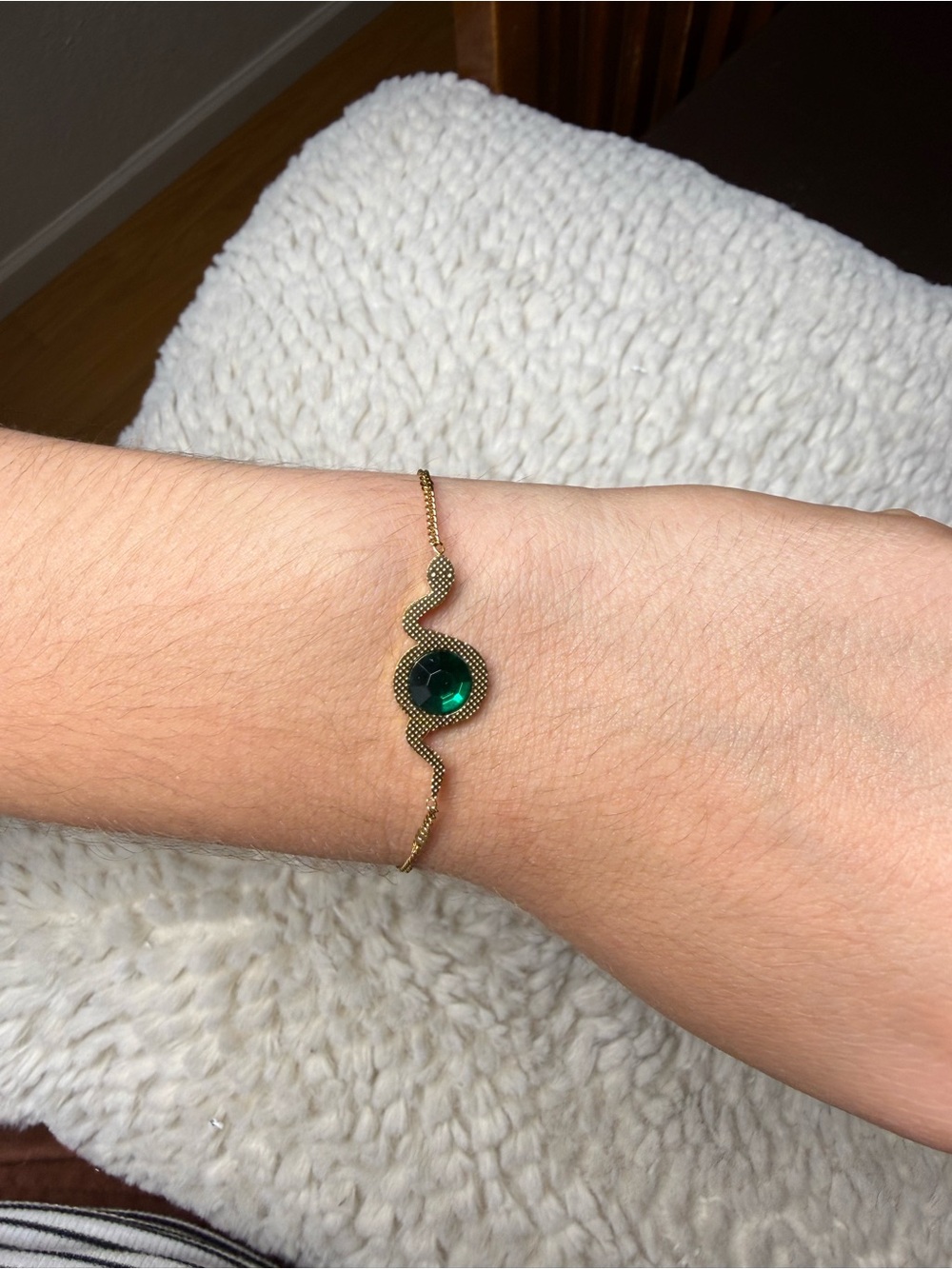 Gold Snake Chain Bracelet with Emerald Green Crystal
